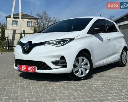 Белый Рено Зое, объемом двигателя 0 л и пробегом 87 тыс. км за 11800 $, фото 19 на Automoto.ua
