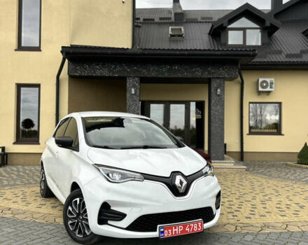 Белый Рено Зое, объемом двигателя 0 л и пробегом 95 тыс. км за 11650 $, фото 2 на Automoto.ua