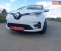 Белый Рено Зое, объемом двигателя 0 л и пробегом 110 тыс. км за 11625 $, фото 1 на Automoto.ua