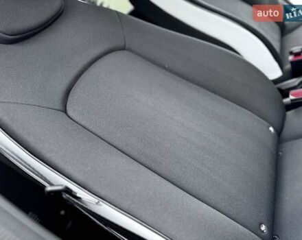 Рено Зое 2021 в Дрогобыче на Automoto.ua Белый Рено Зое, объемом двигателя 0 л и пробегом 55 тыс. км за 12900 $, фото 44 на Automoto.ua