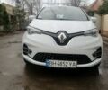 Белый Рено Зое, объемом двигателя 0 л и пробегом 11 тыс. км за 20000 $, фото 1 на Automoto.ua