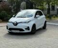 Белый Рено Зое, объемом двигателя 0 л и пробегом 118 тыс. км за 13000 $, фото 3 на Automoto.ua