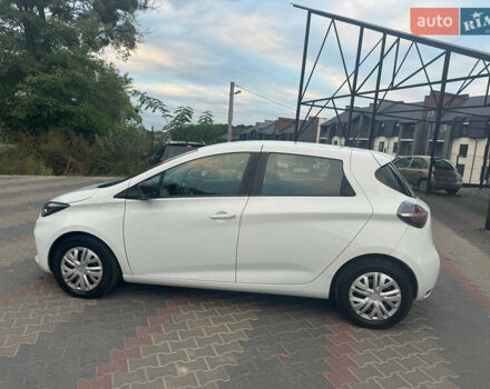 Белый Рено Зое, объемом двигателя 0 л и пробегом 38 тыс. км за 11900 $, фото 9 на Automoto.ua