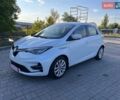Белый Рено Зое, объемом двигателя 0 л и пробегом 122 тыс. км за 11800 $, фото 1 на Automoto.ua