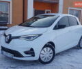 Белый Рено Зое, объемом двигателя 0 л и пробегом 78 тыс. км за 12000 $, фото 1 на Automoto.ua