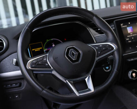 Білий Рено Зое, об'ємом двигуна 0 л та пробігом 23 тис. км за 14800 $, фото 87 на Automoto.ua