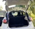 Белый Рено Зое, объемом двигателя 0 л и пробегом 127 тыс. км за 11900 $, фото 4 на Automoto.ua