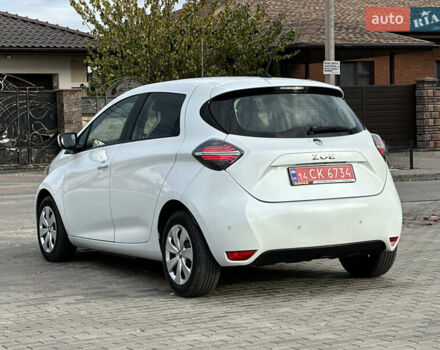 Белый Рено Зое, объемом двигателя 0 л и пробегом 106 тыс. км за 11400 $, фото 9 на Automoto.ua