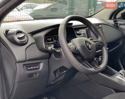 Білий Рено Зое, об'ємом двигуна 0 л та пробігом 124 тис. км за 11955 $, фото 23 на Automoto.ua