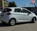 Белый Рено Зое, объемом двигателя 0 л и пробегом 137 тыс. км за 13200 $, фото 3 на Automoto.ua