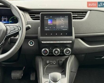 Белый Рено Зое, объемом двигателя 0 л и пробегом 100 тыс. км за 11890 $, фото 6 на Automoto.ua