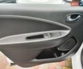 Белый Рено Зое, объемом двигателя 0 л и пробегом 37 тыс. км за 12700 $, фото 24 на Automoto.ua