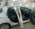 Белый Рено Зое, объемом двигателя 0 л и пробегом 130 тыс. км за 10350 $, фото 26 на Automoto.ua