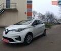 Белый Рено Зое, объемом двигателя 0 л и пробегом 82 тыс. км за 11600 $, фото 4 на Automoto.ua