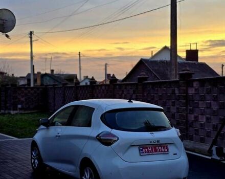 Белый Рено Зое, объемом двигателя 0 л и пробегом 16 тыс. км за 12999 $, фото 16 на Automoto.ua