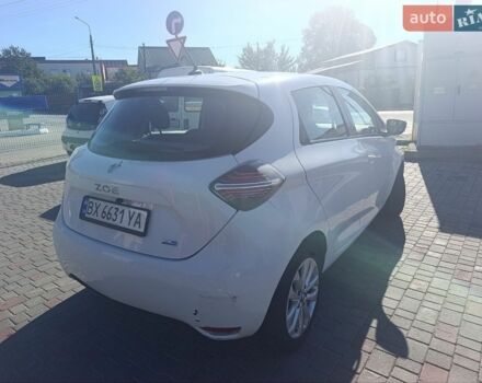 Білий Рено Зое, об'ємом двигуна 0 л та пробігом 44 тис. км за 14200 $, фото 8 на Automoto.ua