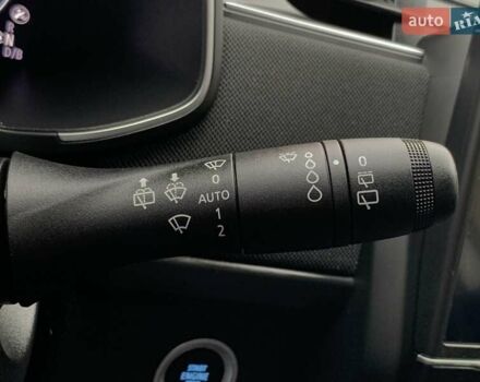 Білий Рено Зое, об'ємом двигуна 0 л та пробігом 124 тис. км за 11955 $, фото 43 на Automoto.ua