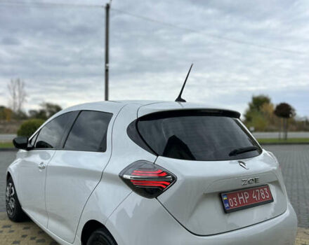 Рено Зое 2021 в Коломые на Automoto.ua Белый Рено Зое, объемом двигателя 0 л и пробегом 95 тыс. км за 12350 $, фото 27 на Automoto.ua
