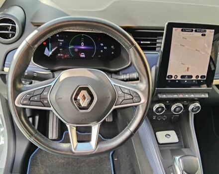 Білий Рено Зое, об'ємом двигуна 0 л та пробігом 14 тис. км за 4500 $, фото 10 на Automoto.ua