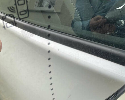 Белый Рено Зое, объемом двигателя 0 л и пробегом 126 тыс. км за 11950 $, фото 33 на Automoto.ua