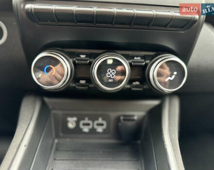 Рено Зое 2021 в Мукачеве на Automoto.ua Белый Рено Зое, объемом двигателя 0 л и пробегом 81 тыс. км за 11999 $, фото 30 на Automoto.ua