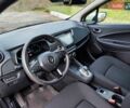 Белый Рено Зое, объемом двигателя 0 л и пробегом 73 тыс. км за 11100 $, фото 14 на Automoto.ua