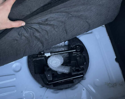 Рено Зое 2021 у Хмельницькому на Automoto.ua Білий Рено Зое, об'ємом двигуна 0 л та пробігом 76 тис. км за 11000 $, фото 21 на Automoto.ua