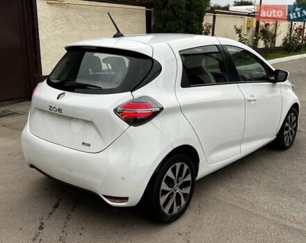 Белый Рено Зое, объемом двигателя 0 л и пробегом 107 тыс. км за 11900 $, фото 7 на Automoto.ua