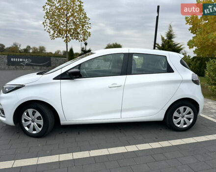 Рено Зое 2021 в Мукачеве на Automoto.ua Белый Рено Зое, объемом двигателя 0 л и пробегом 81 тыс. км за 11999 $, фото 76 на Automoto.ua