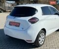 Белый Рено Зое, объемом двигателя 0 л и пробегом 87 тыс. км за 11950 $, фото 26 на Automoto.ua