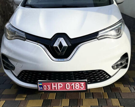 Белый Рено Зое, объемом двигателя 0 л и пробегом 126 тыс. км за 11950 $, фото 8 на Automoto.ua