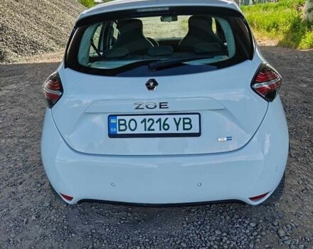Білий Рено Зое, об'ємом двигуна 0 л та пробігом 78 тис. км за 13500 $, фото 7 на Automoto.ua