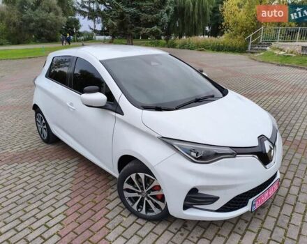 Белый Рено Зое, объемом двигателя 0 л и пробегом 92 тыс. км за 13600 $, фото 7 на Automoto.ua
