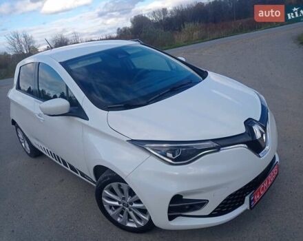 Белый Рено Зое, объемом двигателя 0 л и пробегом 110 тыс. км за 11625 $, фото 6 на Automoto.ua
