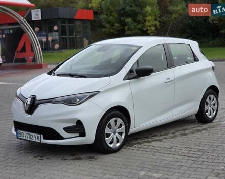 Белый Рено Зое, объемом двигателя 0 л и пробегом 150 тыс. км за 11800 $, фото 5 на Automoto.ua