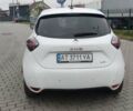 Белый Рено Зое, объемом двигателя 0 л и пробегом 76 тыс. км за 11000 $, фото 5 на Automoto.ua