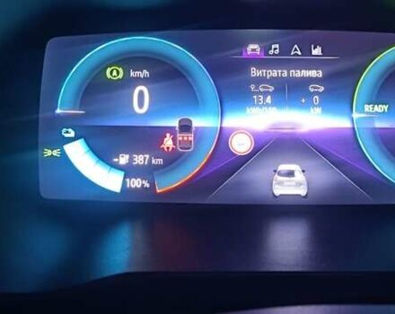 Белый Рено Зое, объемом двигателя 0 л и пробегом 76 тыс. км за 11000 $, фото 16 на Automoto.ua