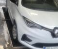 Белый Рено Зое, объемом двигателя 0 л и пробегом 95 тыс. км за 12000 $, фото 2 на Automoto.ua