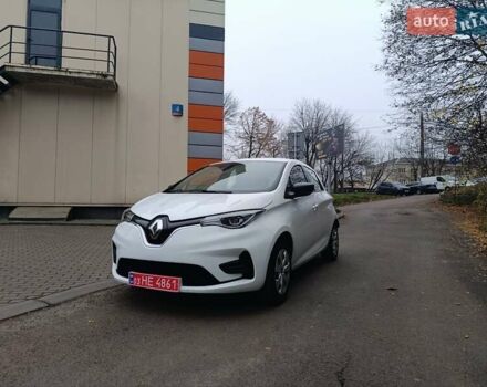 Белый Рено Зое, объемом двигателя 0 л и пробегом 82 тыс. км за 11600 $, фото 9 на Automoto.ua
