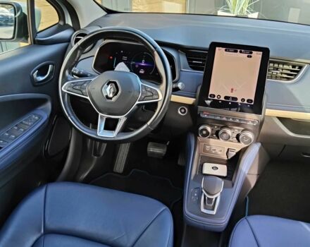 Білий Рено Зое, об'ємом двигуна 0 л та пробігом 14 тис. км за 4500 $, фото 8 на Automoto.ua