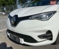 Белый Рено Зое, объемом двигателя 0 л и пробегом 25 тыс. км за 12900 $, фото 3 на Automoto.ua