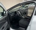 Белый Рено Зое, объемом двигателя 0 л и пробегом 58 тыс. км за 11996 $, фото 24 на Automoto.ua