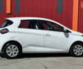 Белый Рено Зое, объемом двигателя 0 л и пробегом 58 тыс. км за 12500 $, фото 11 на Automoto.ua