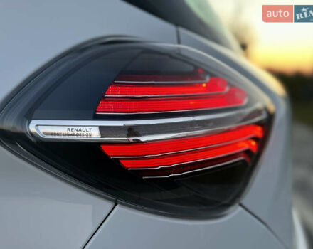 Рено Зое 2021 в Мукачеве на Automoto.ua Белый Рено Зое, объемом двигателя 0 л и пробегом 81 тыс. км за 11999 $, фото 67 на Automoto.ua