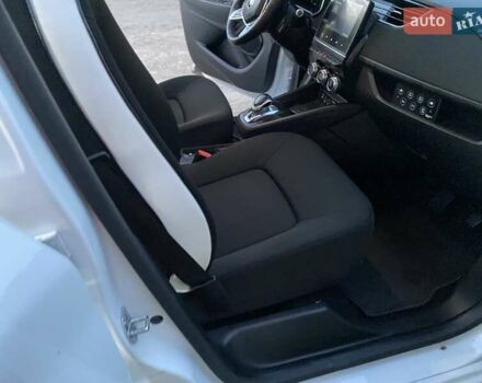 Белый Рено Зое, объемом двигателя 0 л и пробегом 86 тыс. км за 11506 $, фото 11 на Automoto.ua