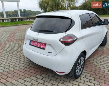 Белый Рено Зое, объемом двигателя 0 л и пробегом 92 тыс. км за 13600 $, фото 6 на Automoto.ua