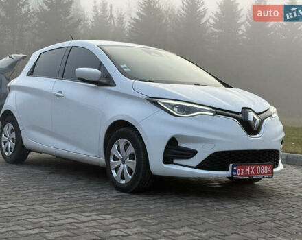 Белый Рено Зое, объемом двигателя 0 л и пробегом 68 тыс. км за 11400 $, фото 4 на Automoto.ua