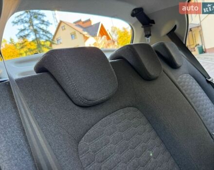 Білий Рено Зое, об'ємом двигуна 0 л та пробігом 37 тис. км за 14499 $, фото 159 на Automoto.ua