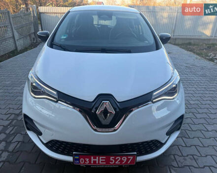 Белый Рено Зое, объемом двигателя 0 л и пробегом 69 тыс. км за 12900 $, фото 1 на Automoto.ua