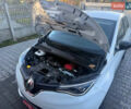 Белый Рено Зое, объемом двигателя 0 л и пробегом 69 тыс. км за 12900 $, фото 12 на Automoto.ua